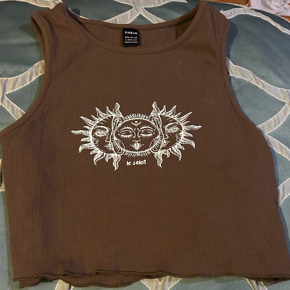 cut out crop top